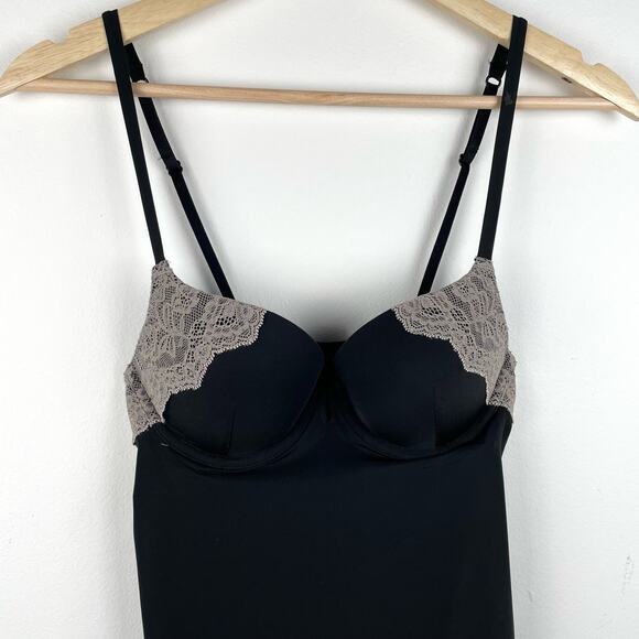 Victoria's Secret Black Lace Lingerie Slip Built in Bra - Size 34B - Picture 4 of 8